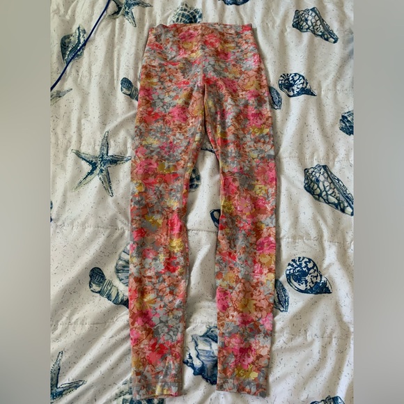 lululemon athletica Align 28” Leggings size 6 - Picture 4 of 8